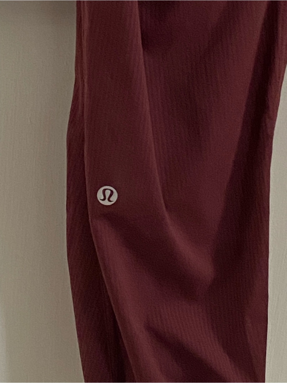 Lululemon Dance Studio Mid-Rise Jogger Pants - Size 6
28" Length in Red Merlot - Picture 3 of 12